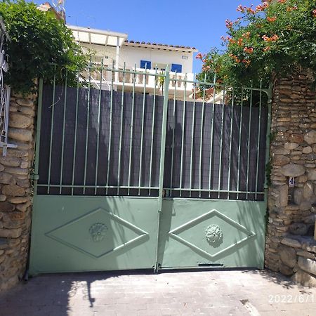 Appartement Centre Ville Du Boulou Pour 2 Adultes-2 Enfants- Check In 17H-21H--Juillet-Aout Reservation De 7 Jours Mini Le Boulou Luaran gambar