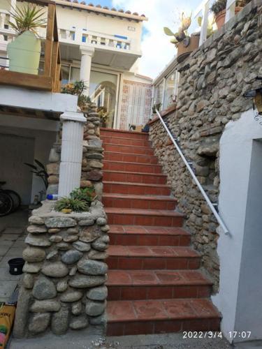 Appartement Centre Ville Du Boulou Pour 2 Adultes-2 Enfants- Check In 17H-21H--Juillet-Aout Reservation De 7 Jours Mini Le Boulou Luaran gambar
