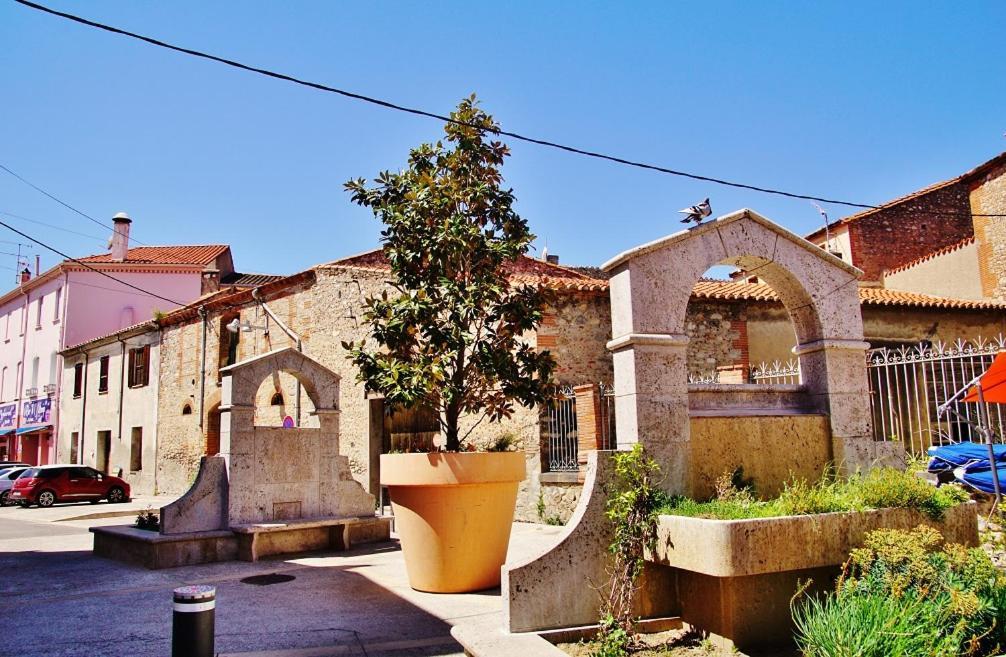 Appartement Centre Ville Du Boulou Pour 2 Adultes-2 Enfants- Check In 17H-21H--Juillet-Aout Reservation De 7 Jours Mini Le Boulou Luaran gambar