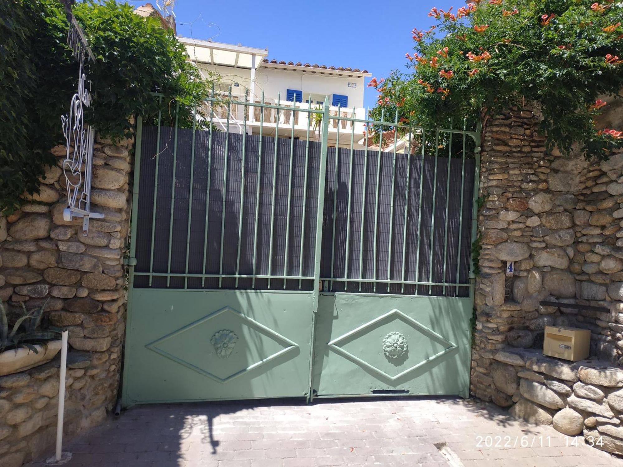 Appartement Centre Ville Du Boulou Pour 2 Adultes-2 Enfants- Check In 17H-21H--Juillet-Aout Reservation De 7 Jours Mini Le Boulou Luaran gambar